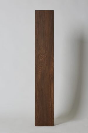Gres drewnopodobny, ciemny, rektyfikowany, na podłogę lub ścianę, matowy, rozmiar 20x120cm - CAESAR hike lumber