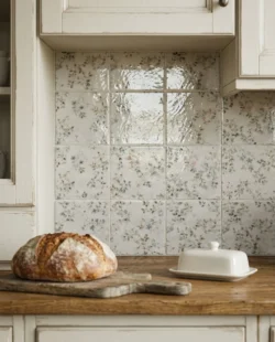 Kuchnia jak u babci płytki Harmony Mayolica Bloom 15X15