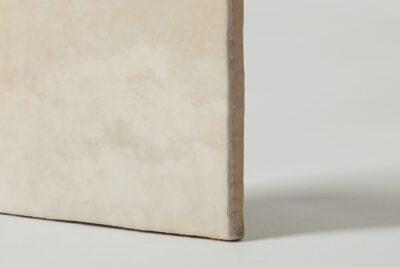 Beżowe płytki do łazienki - EQUIPE Artisan Ochre 13,2x13,2 cm. Kafelki łazienkowe, ceramiczne w połysku.