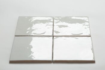 Płytki do łazienki białe z połyskiem - EQUIPE Artisan White 13,2x13,2 cm. Kafelki ceramiczne, ścienne z hiszpańskiej fabryki Equipe.