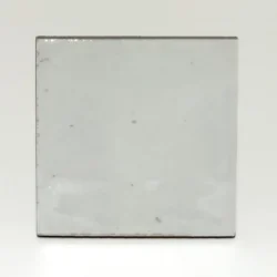 Białe kafelki gresowe, kwadratowe, błyszczące, retro - MARAZZI Lume White 10x10 MQ7X. Kafelki na podłogę i ścianę.