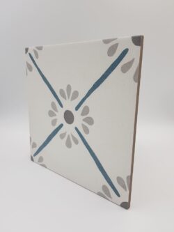 Płytki podłogowe ze wzorem, motyw kwiatowy - Harmony Provenza Blue Flower 22,3x22,3 cm