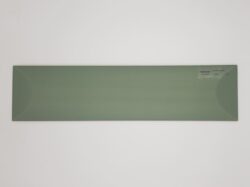 Płytki dekory, zielone - Peronda Harmony LOG Green 12,5x50 cm. Kafelki dekoracyjne, ceramiczne na ścianę z ryflowaną powierzchnią i ściętymi bokami.