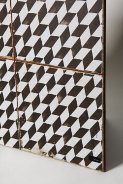 Kafelki w starym stylu - Peronda Fs ESPIGA 45x45 cm. Płytka podłogowa z czarno - białym wzorem i efektem postarzenia.