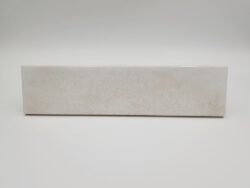 Płytki cegiełki beżowe - Harmony Bari Sand 6x24,6 cm. Kafelka z przecierana powierzchnią w połysku. Płytki na ścianę