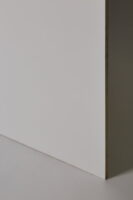 Płytki ścienne białe połysk - APE Silk oh yeah white 40x120 cm. Błyszcząca, hiszpańska płytka ceramiczna na ścianę.