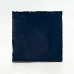 Ciemnoniebieskie płytki kwadratowe ścienne Marazzi Crogiolo Zellige china lux m5ps 10x10