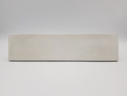 Białe, matowe płytki - Peronda Harmony Lagoon White 6x24,6 cm. Hiszpańskie cegiełki ceramiczne na podłogę i ścianę z postarzaną powierzchnią.
