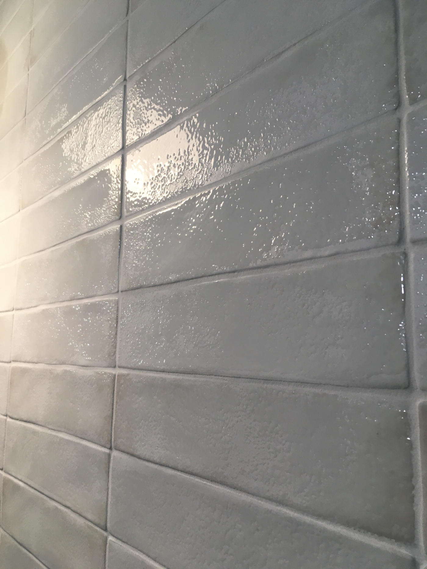 Płytki białe, błyszczące, ścienne - Peronda Harmony SUNSET WHITE 6x25cm. Małe kafelki na ścianie z błyszczącą powierzchnią.