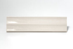 Płytki trójwymiarowe włoskie na ścianę białe, błyszczące Marca Corona Miniature Rima Brina 6x24 K050