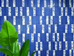 Kafelki cegiełki z niebieskim motywem roślinnym -Harmony Aqua Blue Decor 6x24,6