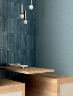 Płytki niebieskie błyszczące na ściane Marca Corona Multiforme Agata 7,5x30 cm I850