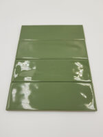 Kafelki zielone na ścianę - Peronda Harmony Glint Green 5x15cm. Płytki zielone z błyszczącą powierzchnią.