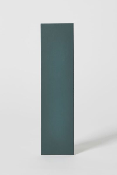Hiszpańska zielona - viridian płytka typu cegiełka z matową powierzchnia na podłogę lub ścianę - EQUIPE Stromboli viridian green 9.2×36.8cm