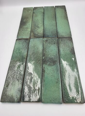Płytki zielone cegiełka - Peronda Harmony Legacy green 6x25 cm. Kafelki w macie i połysku na ścianę w różnych odcieniach koloru zielonego.