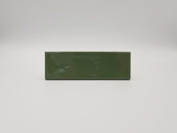 Zielone kafelki, połysk - Peronda Harmony Glint Green 5x15cm. Małe, błyszczące płytki cegiełki na ścianę.
