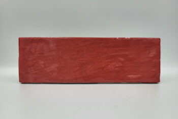 Czerwone płytki łazienkowe - Harmony RIAD RED 6,5×20. Śliczne płytki w małym formacie cegiełki z rzemieślniczym wyglądem w połysku.