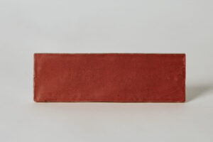 Czerwone płytki matowe - Peronda Harmony SAHN RED 6,5×20 cm. kafelki ścienne w wykończeniu matowym z efektem rzemieślniczym do łazienki lub kuchni.