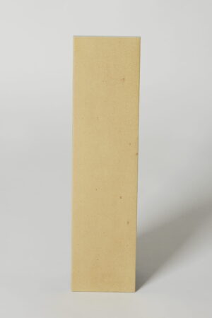 Kafelki musztardowe - Peronda Harmony NIZA MUSTARD 9,2×37cm. Płytki w formacie cegiełki z matową powierzchnią imitująca beton i kolorze ciemnożółtym - musztardowym.