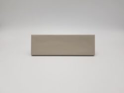 Małe płytki matowe w kolorze szarobrązowym - Peronda Harmony Glint Taupe Matt 5x15cm