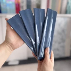 Marca Corona Miniature Rima Indigo 6X24 płytki 3d ścienne niebieskie błyszczące