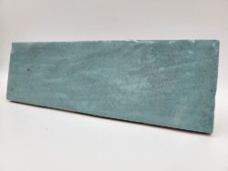 Płytki kolor morski - Peronda Harmony RIAD AQUA 6,5×20 cm. Kafelki cegiełki na ścianę z nieregularna powierzchnią, idealne do łazienki lub kuchni.