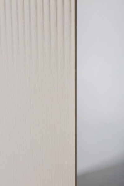Dekoracyjne płytki śscienne - Peronda Harmony MARE SAND MIX 32x90 cm. Kafelki ceramiczne dekoracyjne w kolorze jasnobeżowym z zanikającymi rowkami ma matowej powierzchni.