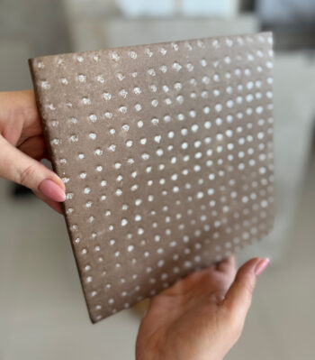 Harmony PANGEA Chocolate Spot LT 22,3X22,3