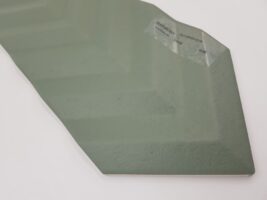Płytka dekoracyjna 3D, zielona - Peronda Harmony Fold Green 15x38 cm. Dekor ceramiczny do salonu, łazienki