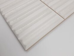 Płytki ceramiczne, ozdobne, białe - Peronda Harmony MOVES WHITE 20x40 cm. Kafelki z nierówną, rokowaną powierzchnią 3D na ścianę.