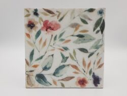 Płytki w kwiaty - Harmony Mayolica Garden 15x15 cm. Błyszcząca płytka ścienna z kolorowym motywem kwiatowym do łazienki lub kuchni.