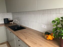 Białe cegiełki kuchnia - Harmony SUNSET WHITE 6x25