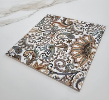Płytka patchworkowa - Keros PAISLEY MYSORE 25x25. Płytka we wzory tureckie z motywem roślinnym do kuchni na ścianę.