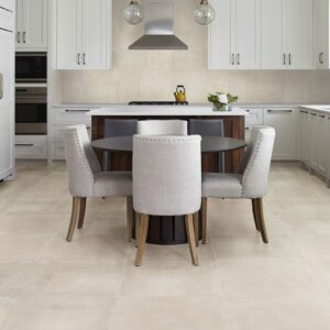Płytki do kuchni imitacja betonu - Absolut Keramika Corfu C 60x60. Kuchnia z płytkami gresowymi na podłodze, imitującymi beton ze śladami przetarcia. Kafelki w formacie 60x60cm.