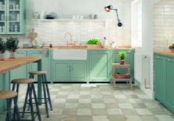 Płytki szachownica kuchnia - Peronda Fs Checker Silver 45x45cm. Podłoga w biało - szarych płytkach ze wzorem szachownicy.