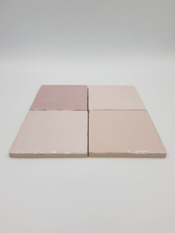 Różowe płytki ścienne - Harmony RIAD PINK 10x10 cm. Płytki łazienkowe z połyskiem do stosowania na ścianie - wiele odcieni różu.