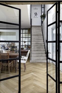 Gres Marazzi Treverkfusion Neutral 10x70. Kafle podłogowe do salonu na podłogę w wariacji tonalnej V4.