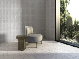 Płytki dekoracyjne salon - Peronda Harmony LEVELS WHITE 20x40 cm. Białe kafelki trójwymiarowe na ścianie w salonie.