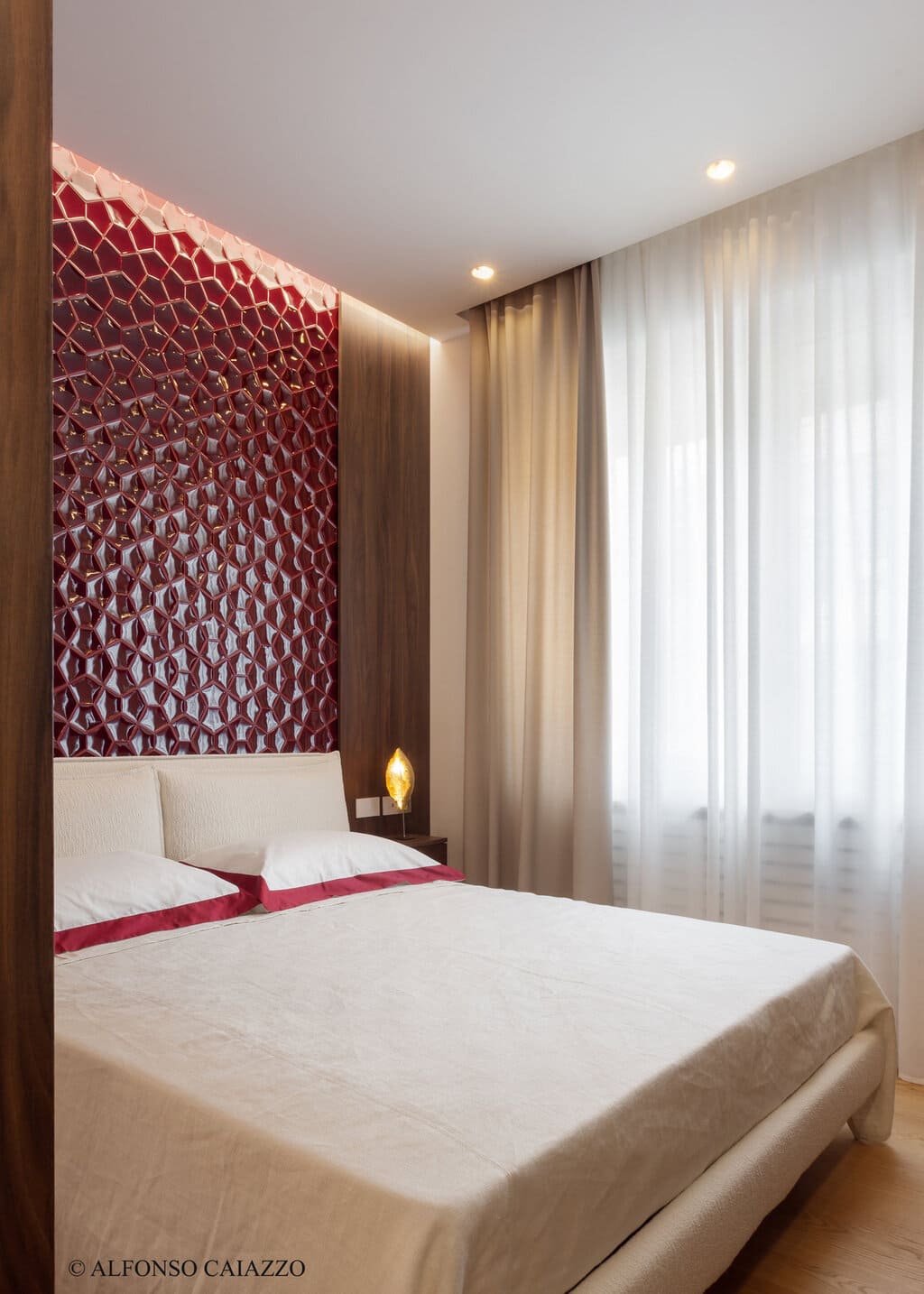 Sypialnia bordowe płytki na ścianie Acquario Due PAPILLON Lucida A26 13x20 Bordeaux