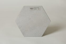 Płytki heksagon, szare - Peronda Harmony Niza Grey hexa 21,5×25cm. Kafelki ścienne i podłogowe o wyglądzie betonu w sześciokątnym formacie.