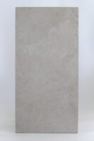 Płytki ala kamień, piaskowe - Blustyle by Cotto d’Este Unica Moon 60x120 cm. Włoski gres na podłogę i ścianę z białymi i szarymi żyłkami na matowej powierzchni w piaskowym odcieniu.