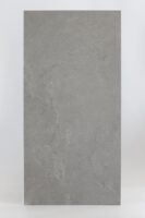 Płytki ala kamień, szare- Blustyle by Cotto d’Este Unica Stone 60x120 cm. Włoskie flizy na podłogę i ścianę z matową powierzchnia pokrytą wżerami oraz żyłkowaniem w odcieniach szarości