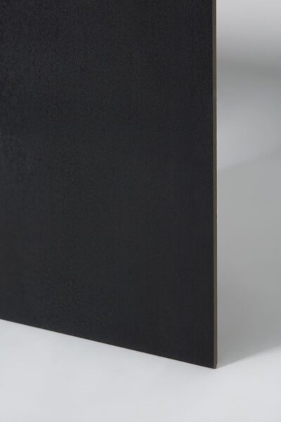 Gres antracyt 60x60 - Absolut Keramika Baffin Antracita Lappato. Hiszpańska płytka gres, lappato w kolorze antracytu na podłogę lub ścianę, imitująca beton.