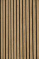 Gres drewnopodobny, lamele - Rondine Canne 3D Honey Black 60x120 cm. Płytki imitujące lamele z matową powierzchnią z czarnymi paskami.
