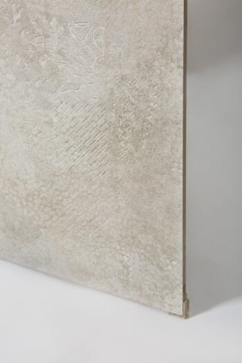 Szare płytki lappato - Absolut Keramika Oleron Grey Lappato 80x80 cm. Hiszpańskie płytki lappato z delikatnym wzorem na podłogę i ścianę.