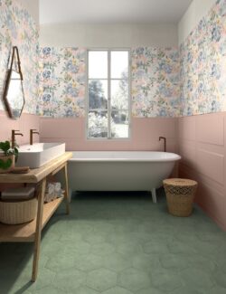 Glazura łazienkowa w kwiaty Marca Corona Multiforme Bouquet 40x80