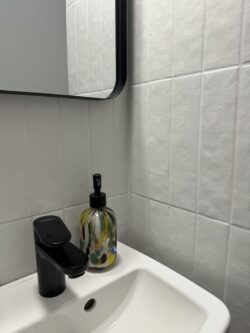 Harmony Rabat White 6x24,6 - białe kafelki cegiełki ścienne, mat