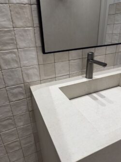 Kafelki białe kwadratowe ściana łazienka 10x10 Harmony RIAD WHITE