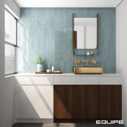 Kafelki turkusowe w łazience na ścianie - Equipe Tribeca Watercolour 6x24,6cm