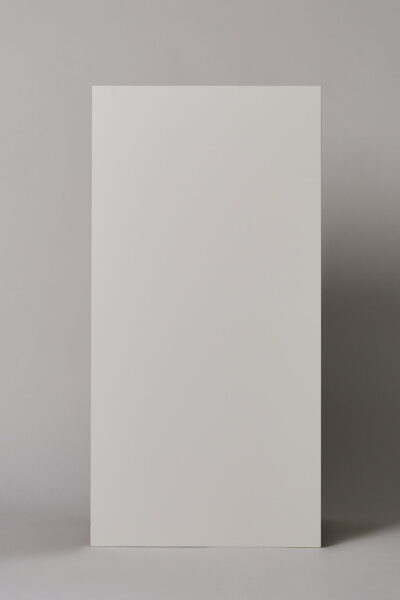 Płytki białe, ścienne - Marca Corona 4d Plain White 40x80cm. Włoska płytka ceramiczna do łazienki z matową, gładka powierzchnią.